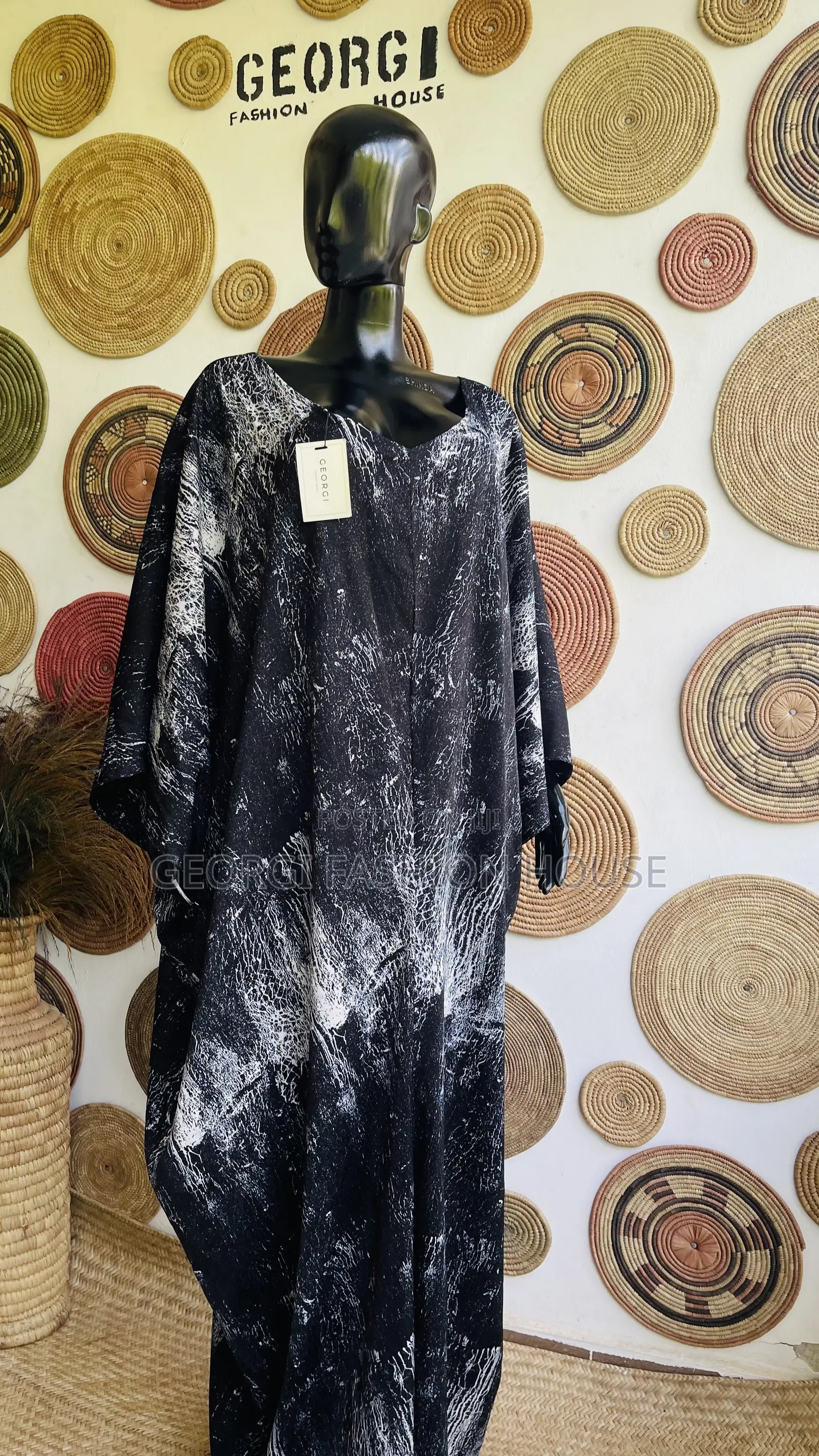 Backless Maxi Dress | Multiple Prints | GEORGI