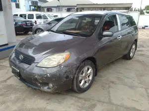 Toyota Matrix 2006 Gray