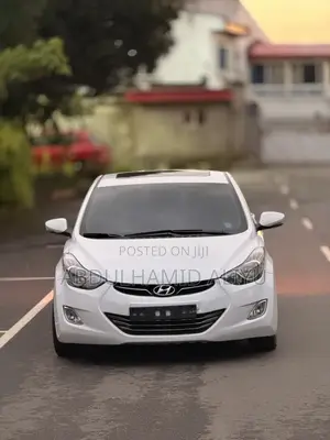 Hyundai Avante 2011 White