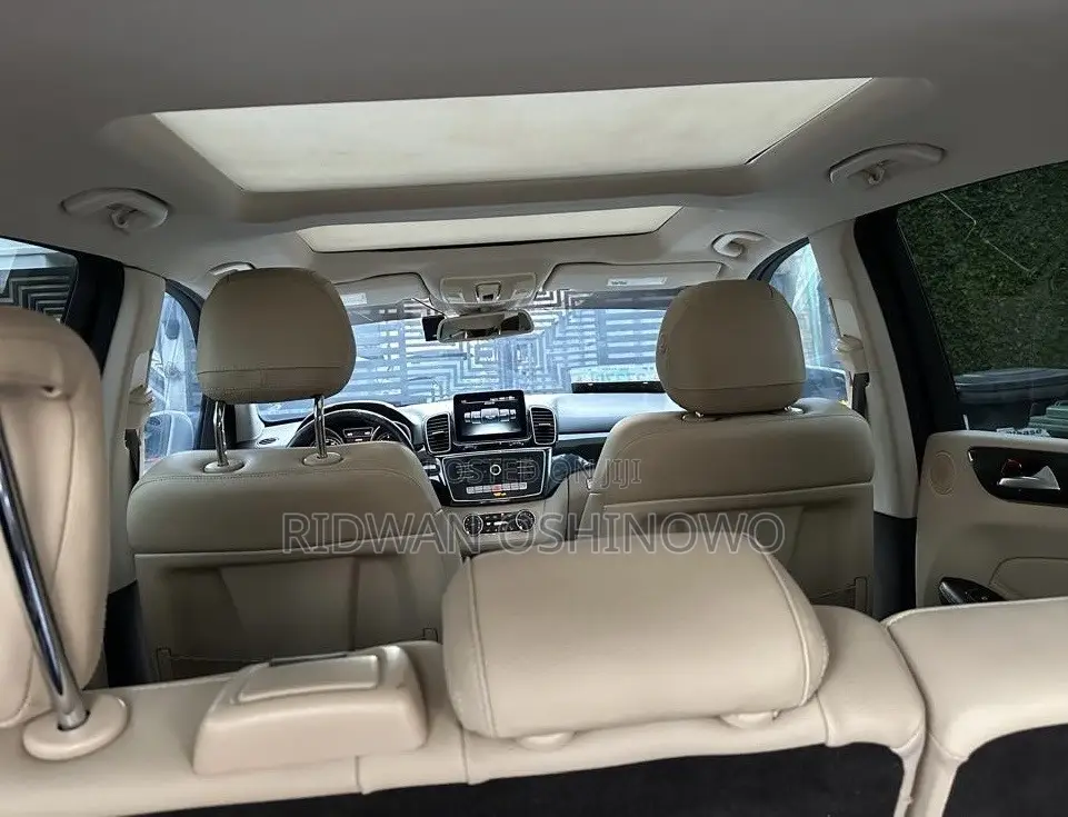 Mercedes-Benz GLE-Class 2016 White