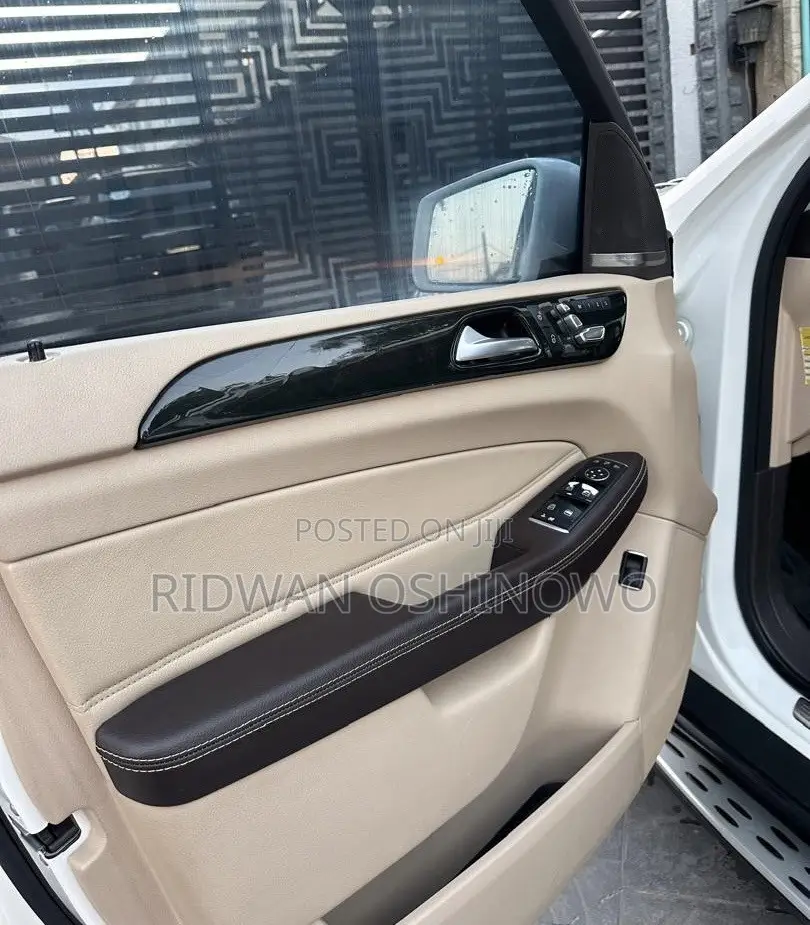 Mercedes-Benz GLE-Class 2016 White