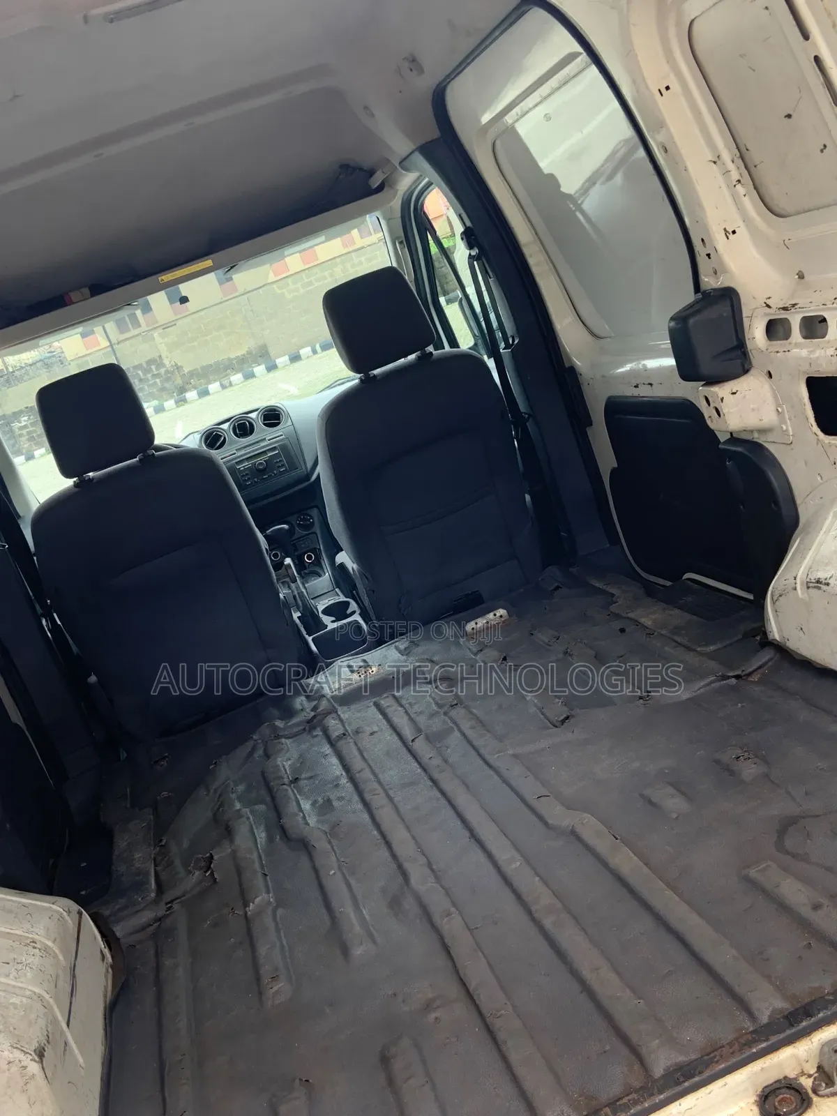 Ford Transit Connect 2011 White