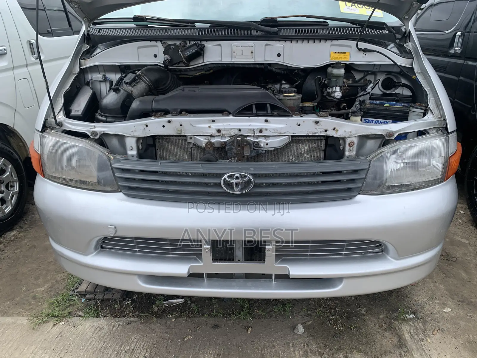 Toyota HiAce 2004 Silver