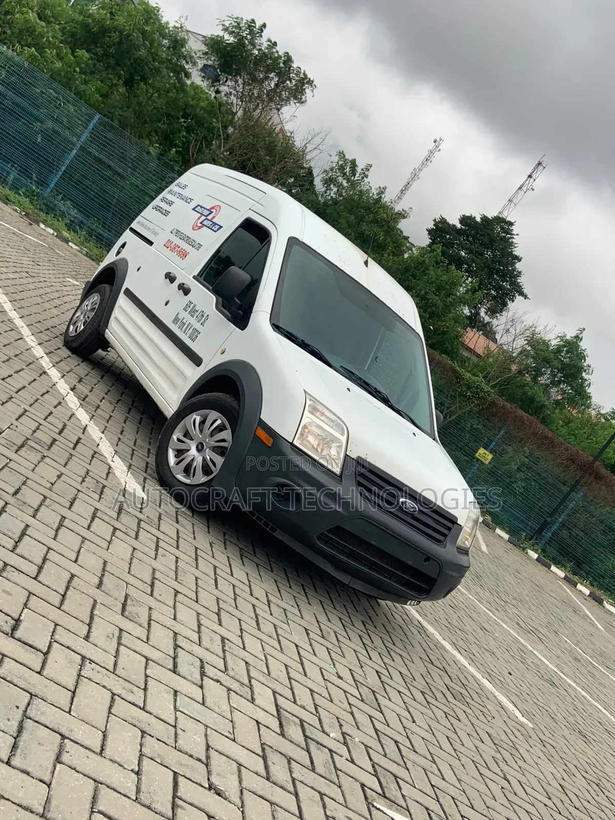 Ford Transit Connect 2011 White