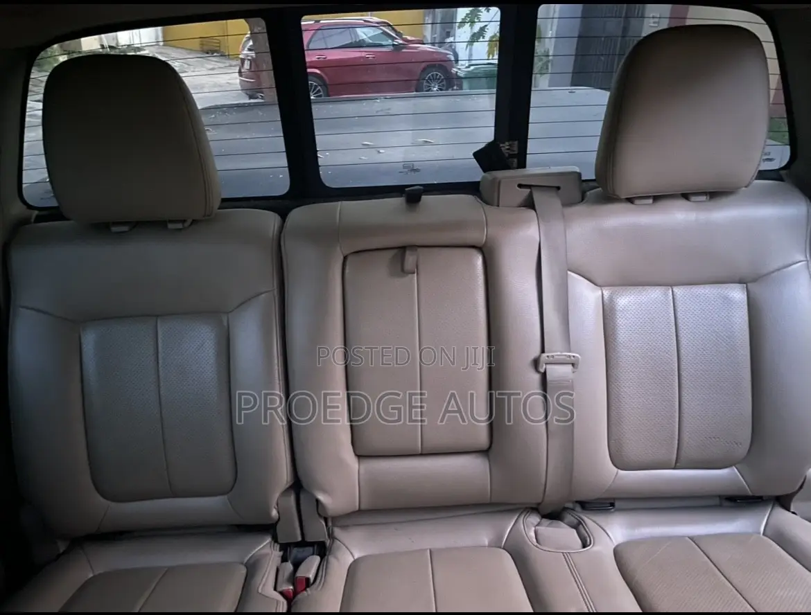 Ford F-150 Lariat 2011 Black