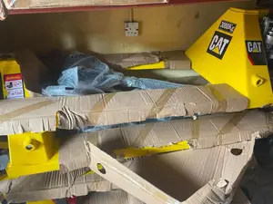 CAT Pallet Truck