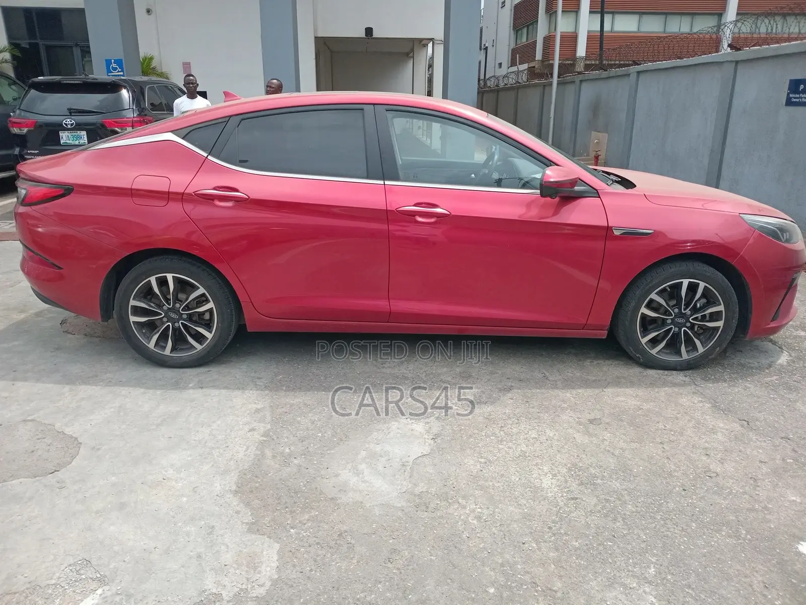 JAC J7 2022 Red