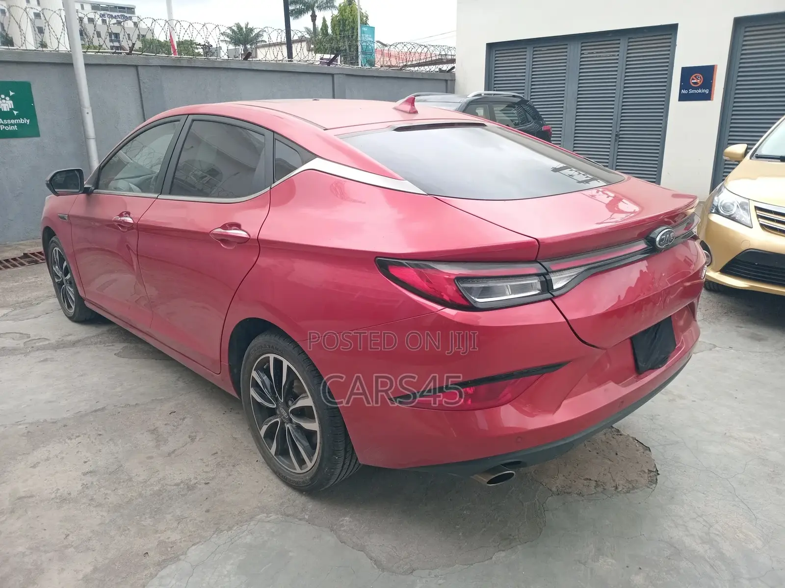 JAC J7 2022 Red
