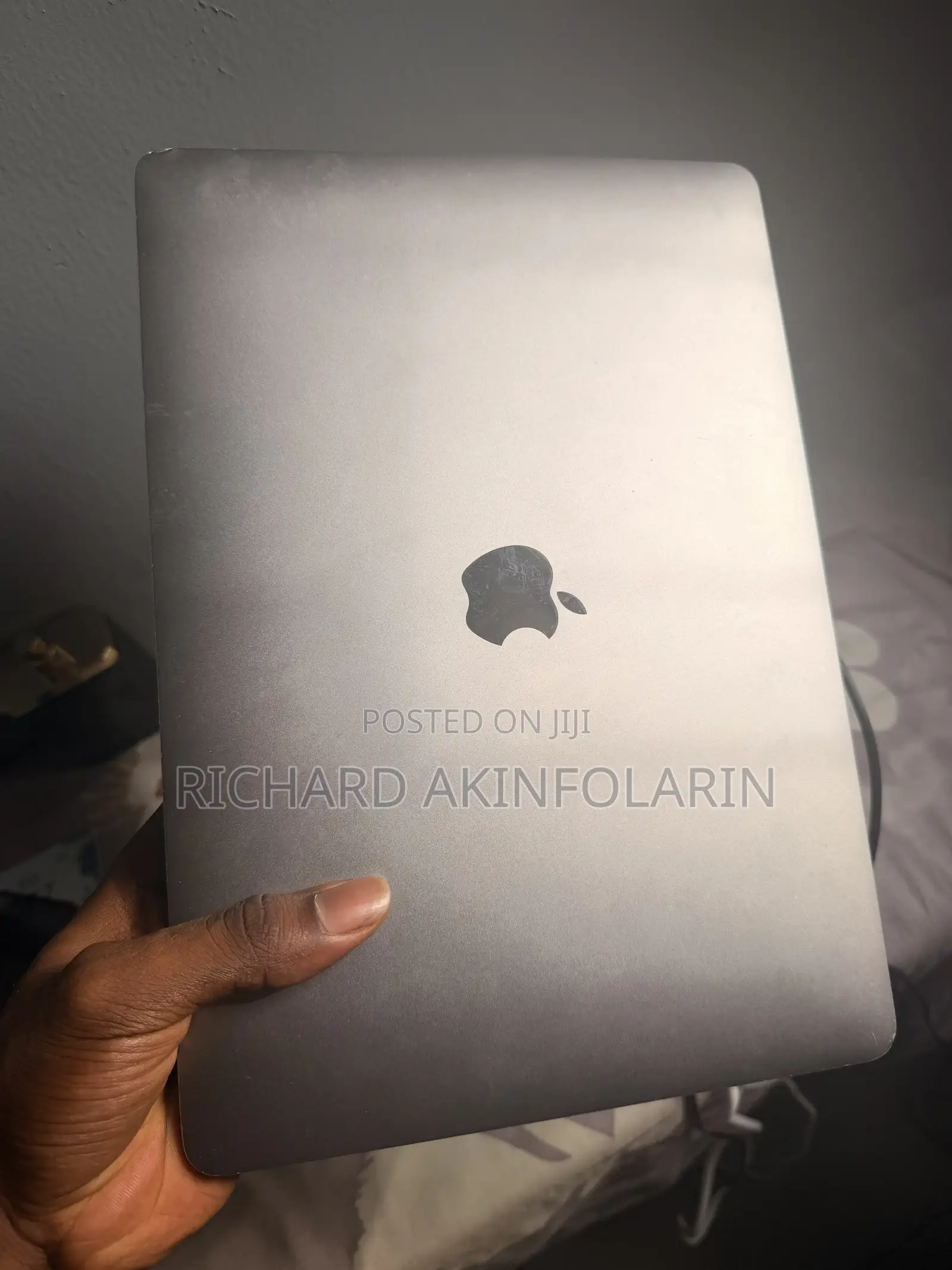 Laptop Apple MacBook Pro 2020 8GB Intel Core i5 SSD 256GB