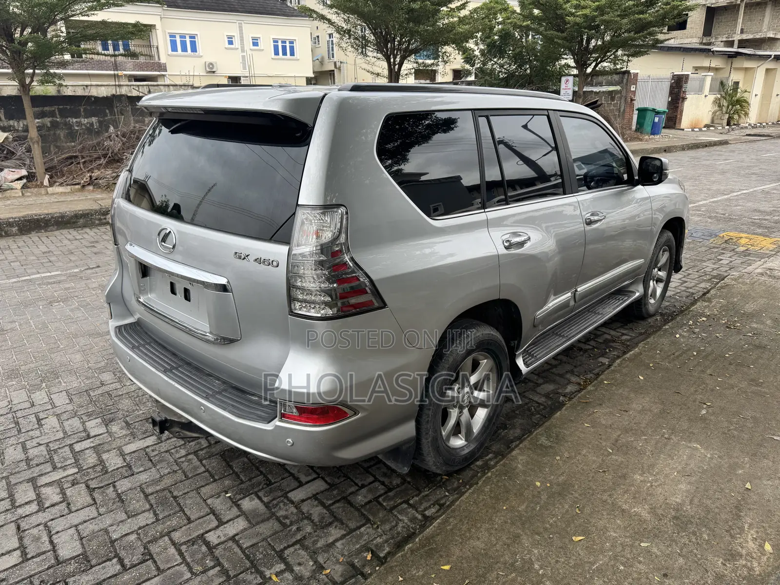 Lexus GX 460 2011 Silver