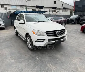 Mercedes-Benz M Class 2012 White