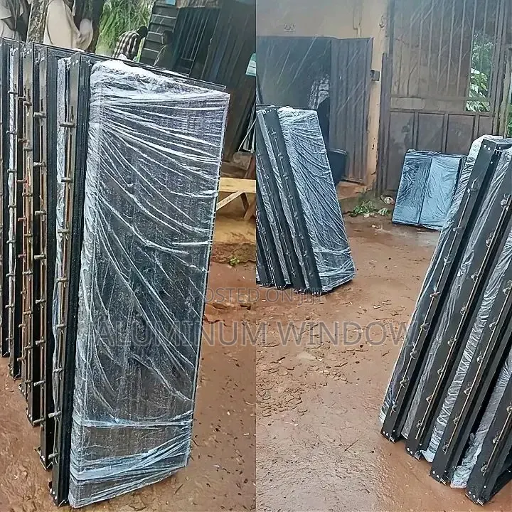 Frameless Window