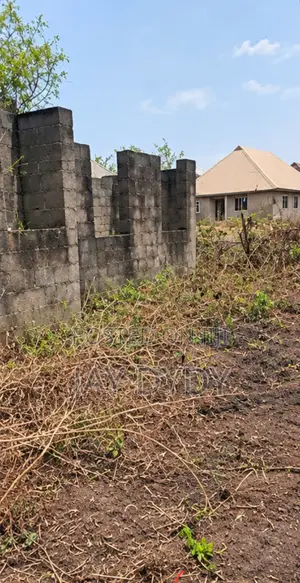 3bdrm Bungalow in Abeokuta South for Sale