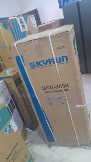 Brand New SKYRUN BCD-200K Refrigerator for Small Businesses