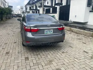 Lexus ES 350 FWD 2014 Gray