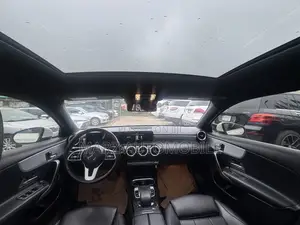 Mercedes-Benz 220 2019 White