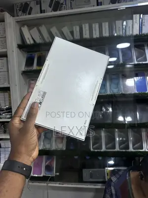 New Samsung Galaxy S10 Plus 128 GB Black