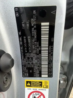 Toyota Highlander XLE 2019 Silver