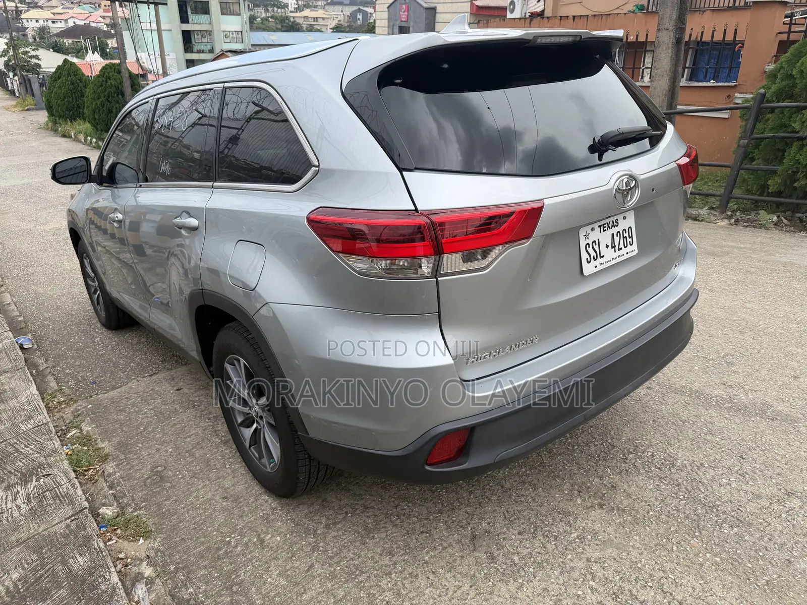 Toyota Highlander XLE 2019 Silver