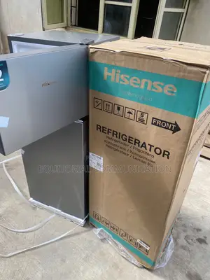 Hisense REF172DR 124L Compact Home Fridge