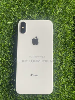 Apple iPhone X 64 GB White