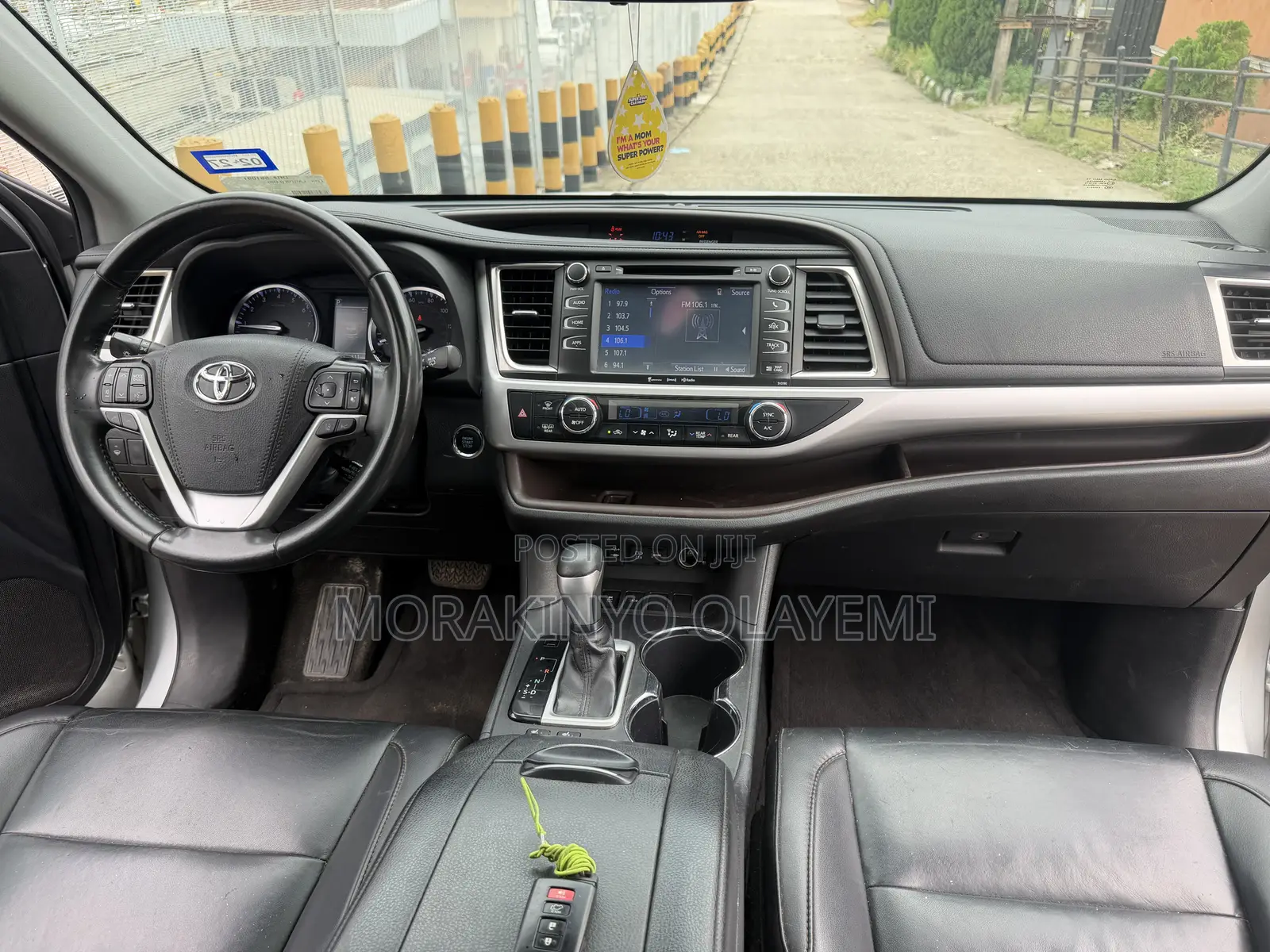 Toyota Highlander XLE 2019 Silver