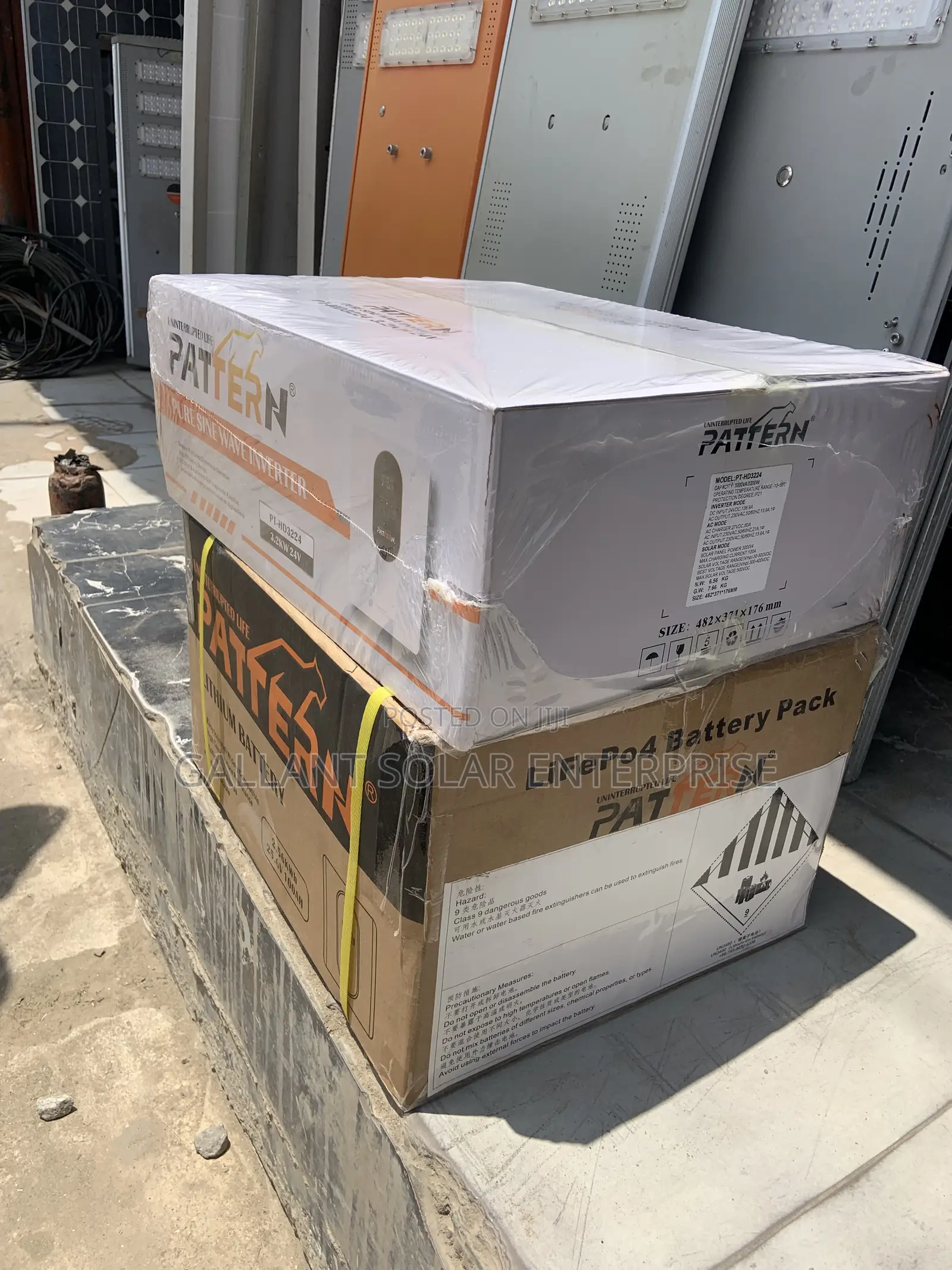 PATTERN 2.5kwh X 3.2kva Inverter 24v