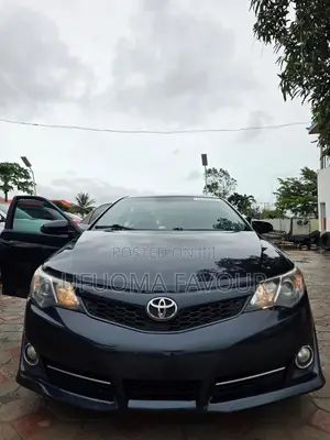 Toyota Camry SE 4dr Sedan (2.5L 4cyl 6A) 2013 Black
