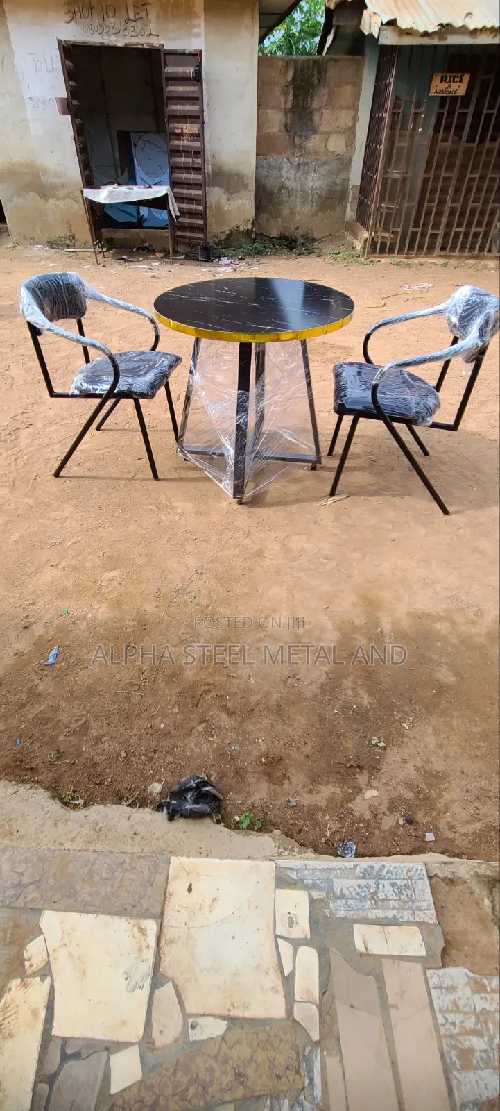 Dinning Table With Two Chairs