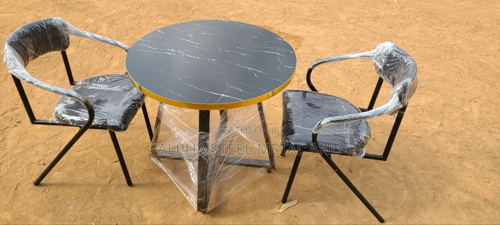 Dinning Table With Two Chairs