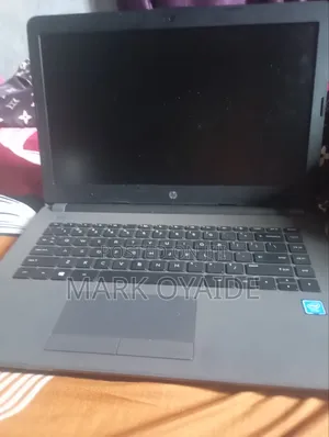 Laptop HP EliteBook 840 G5 4GB Intel HDD+SSD 256GB