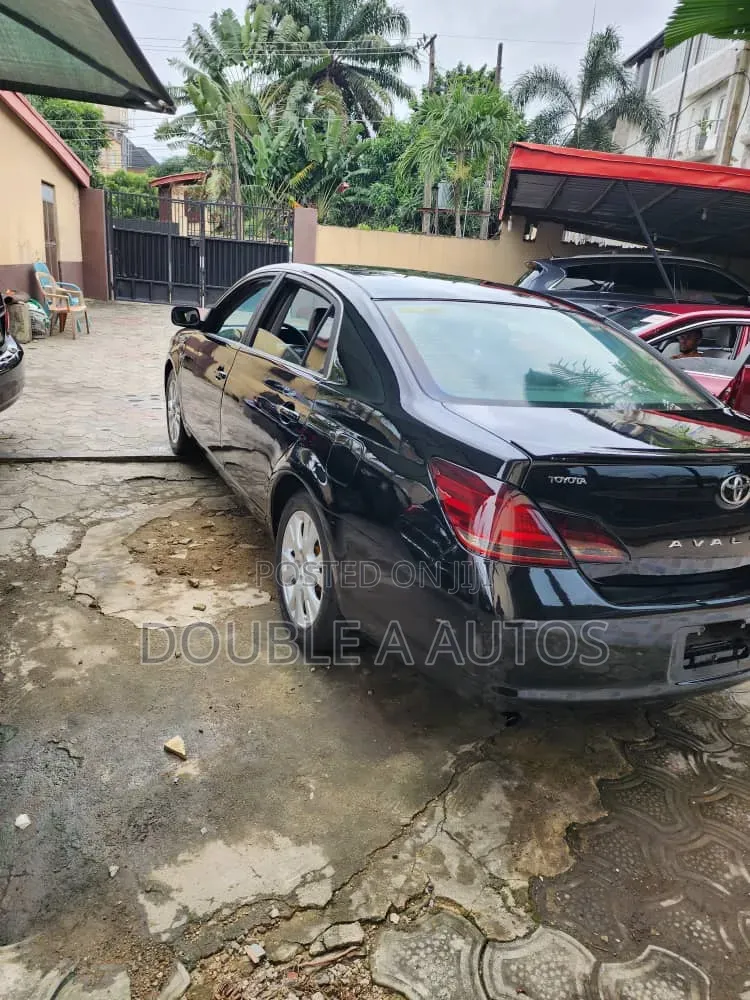 Toyota Avalon 2008 Black