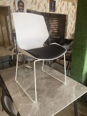 Padded Seat Restaurants Chairs
