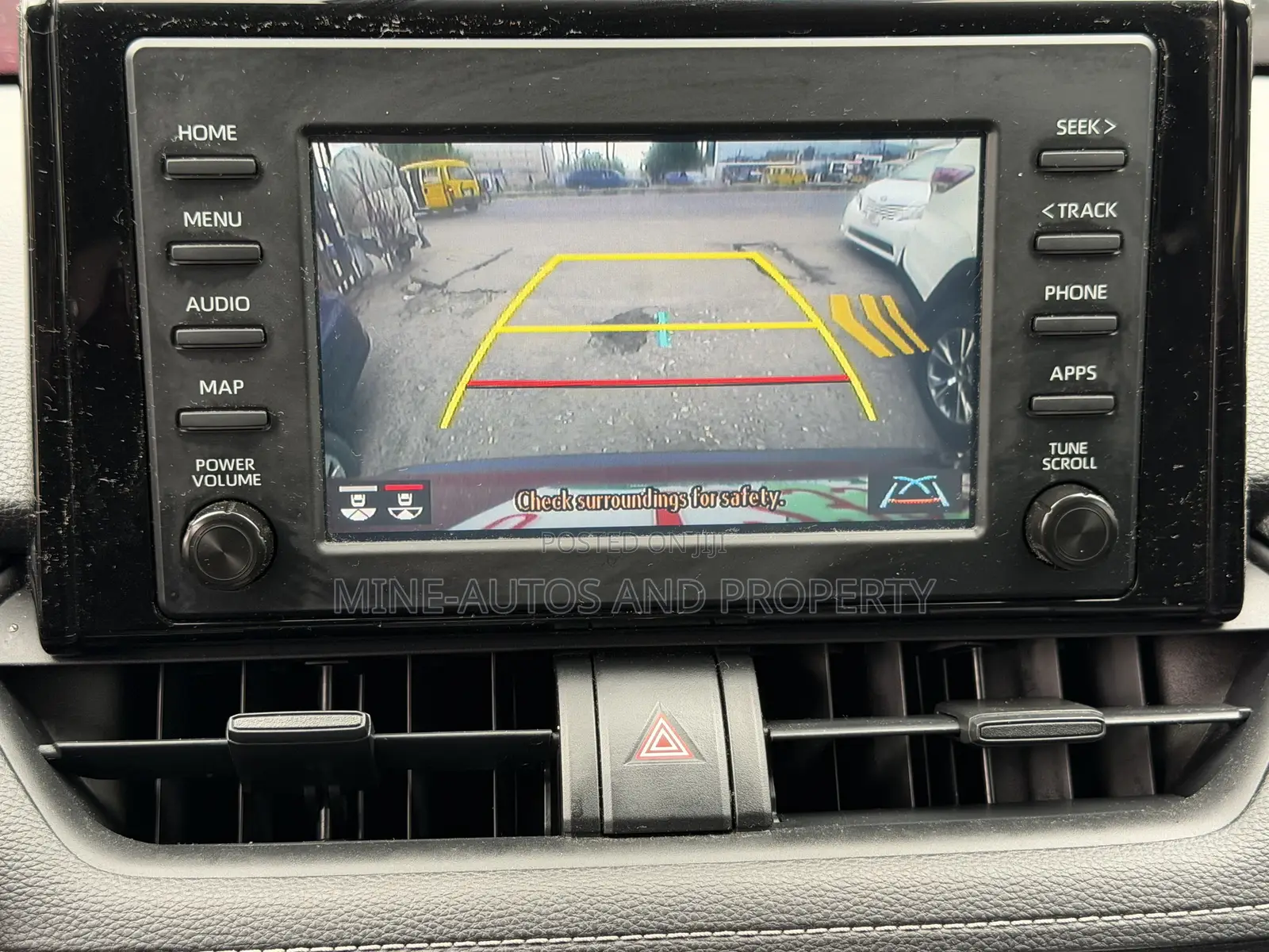 Toyota RAV4 XLE AWD 2020 Red