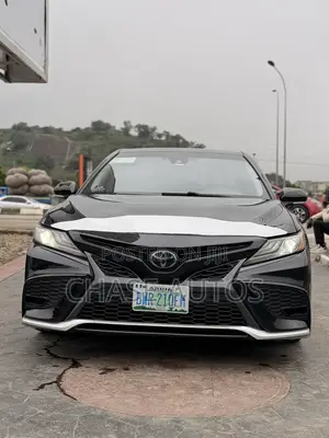 Toyota Camry XSE (2.5L 4cyl 8A) 2019 Black