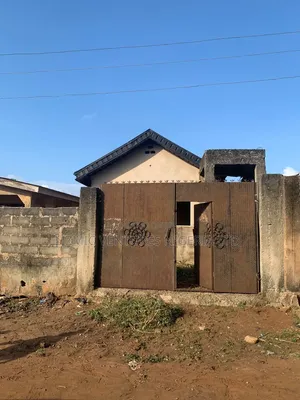 2bdrm Bungalow in Agric Estate, Igando / Ikotun/Igando for sale