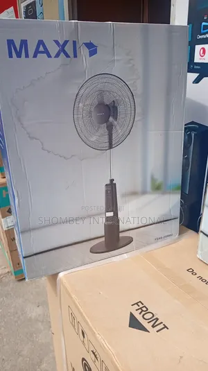 Maxi 18" Rechargeable Standing Fan