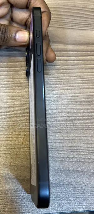 Apple iPhone 16 Plus 512 GB Black