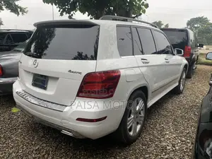 Mercedes-Benz GLK-Class 350 4MATIC 2014 White