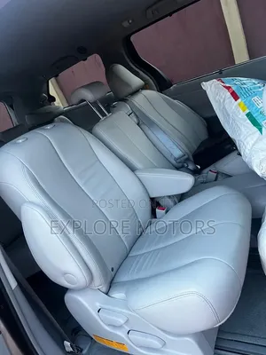 Toyota Sienna 2014 Gray