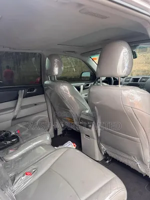 Toyota Highlander 2012 Silver
