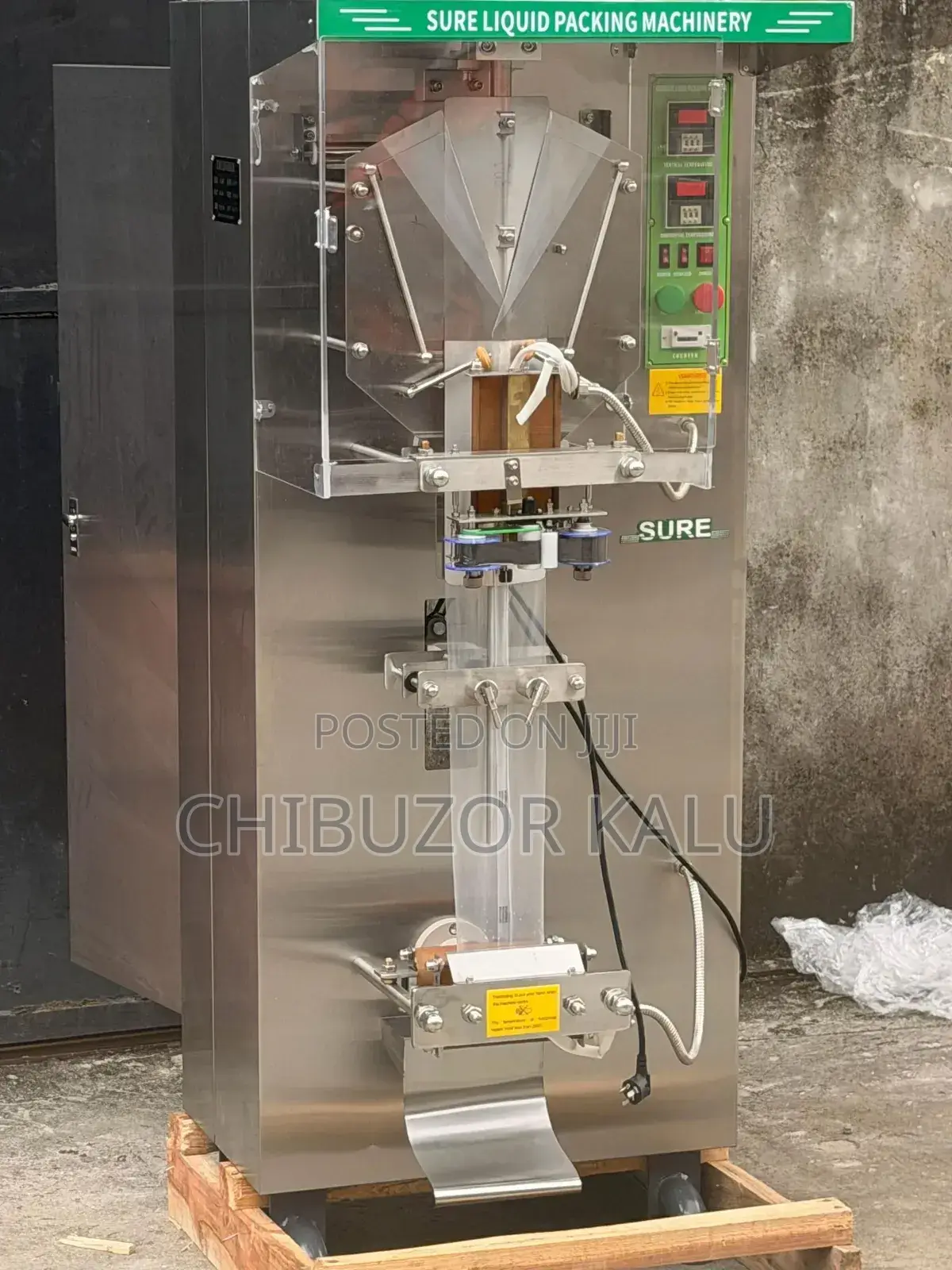 Automatic Liquid Packing Machine