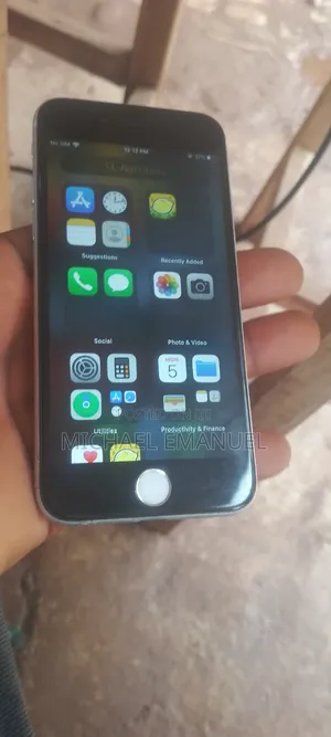 Apple iPhone 6s 32 GB Silver