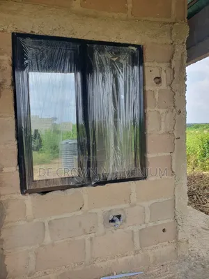 Aluminium Casement Windows With Burglar Proof & Mosquito Net