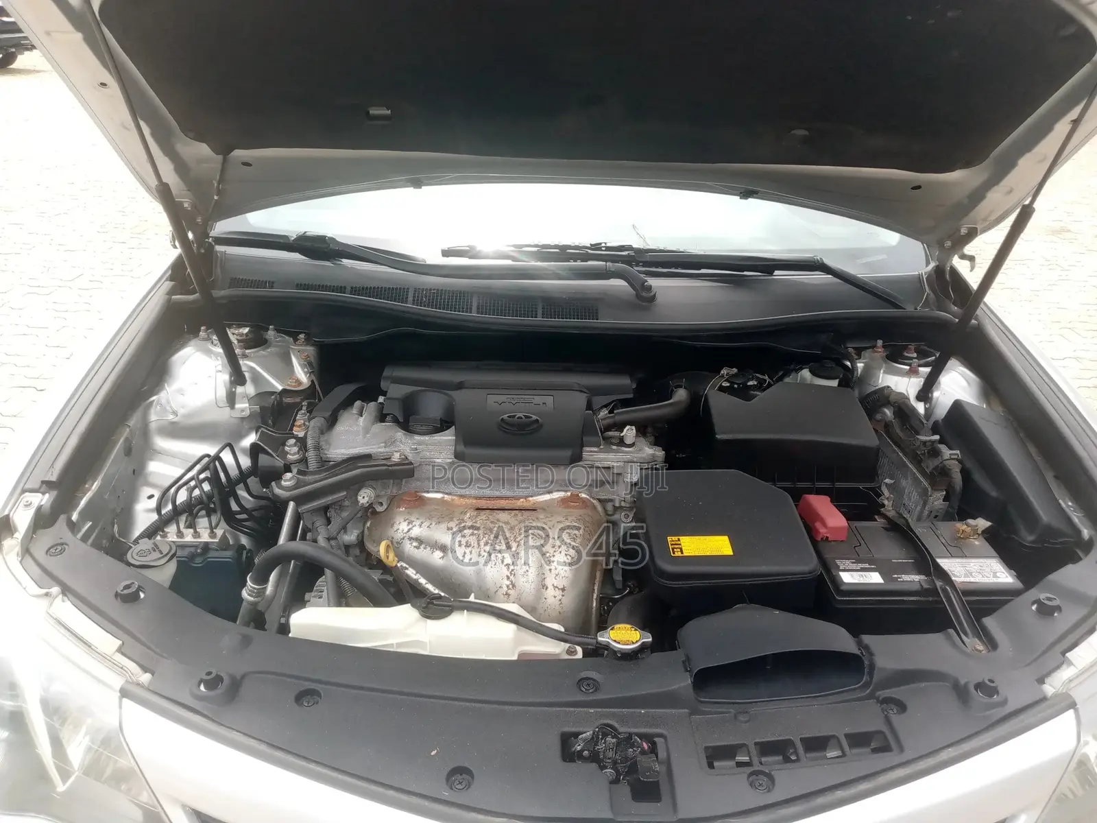 Toyota Camry 2014 Silver