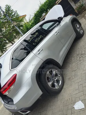 Toyota Highlander Limited 2019 Silver