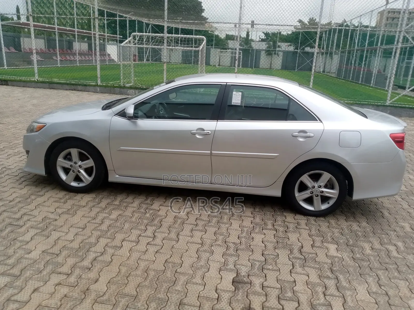 Toyota Camry 2014 Silver