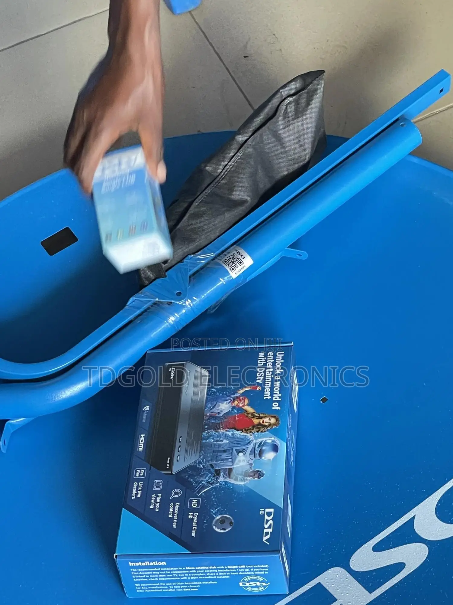 DSTV Hd Decoder With Dish With Free Suscription