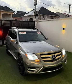 Mercedes-Benz GLK-Class 350 4MATIC 2013 Gray