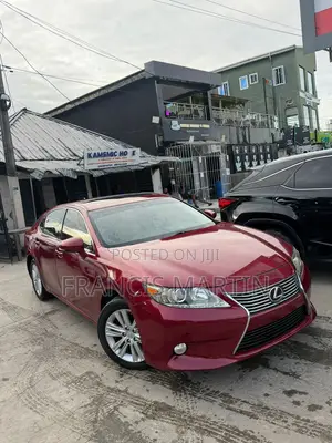 Lexus ES 350 FWD 2013 Red